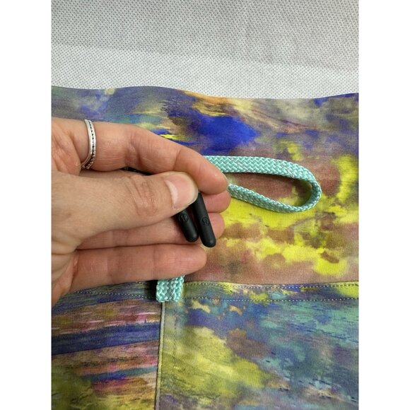 Lululemon Cargo Super High Rise Hiking Shorts Womens 6 Nature Multi Read - Picture 2 of 11